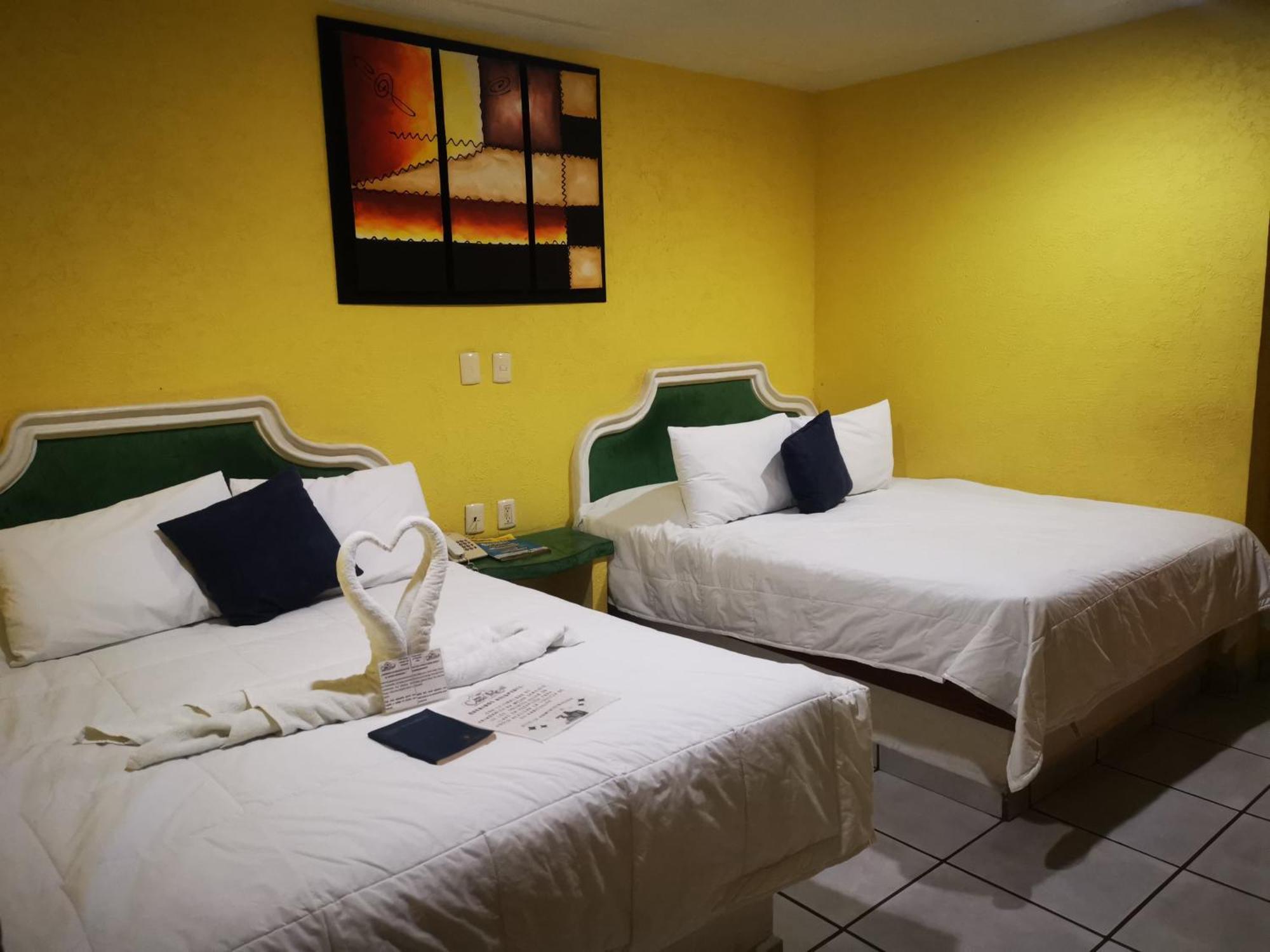 Hotel Casa Real à Poza Rica Extérieur photo